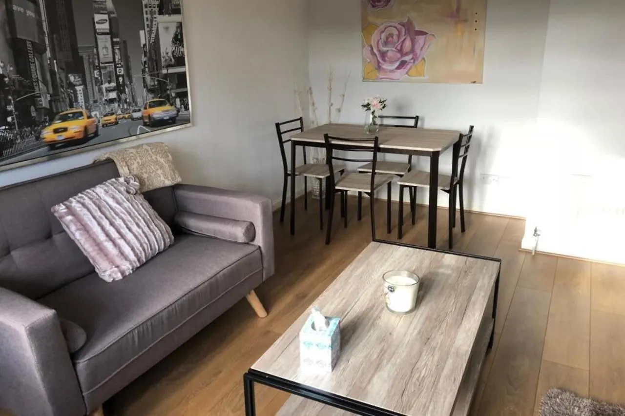 City Centre 2 Bedroom Apartment Edinburgh United Kingdom