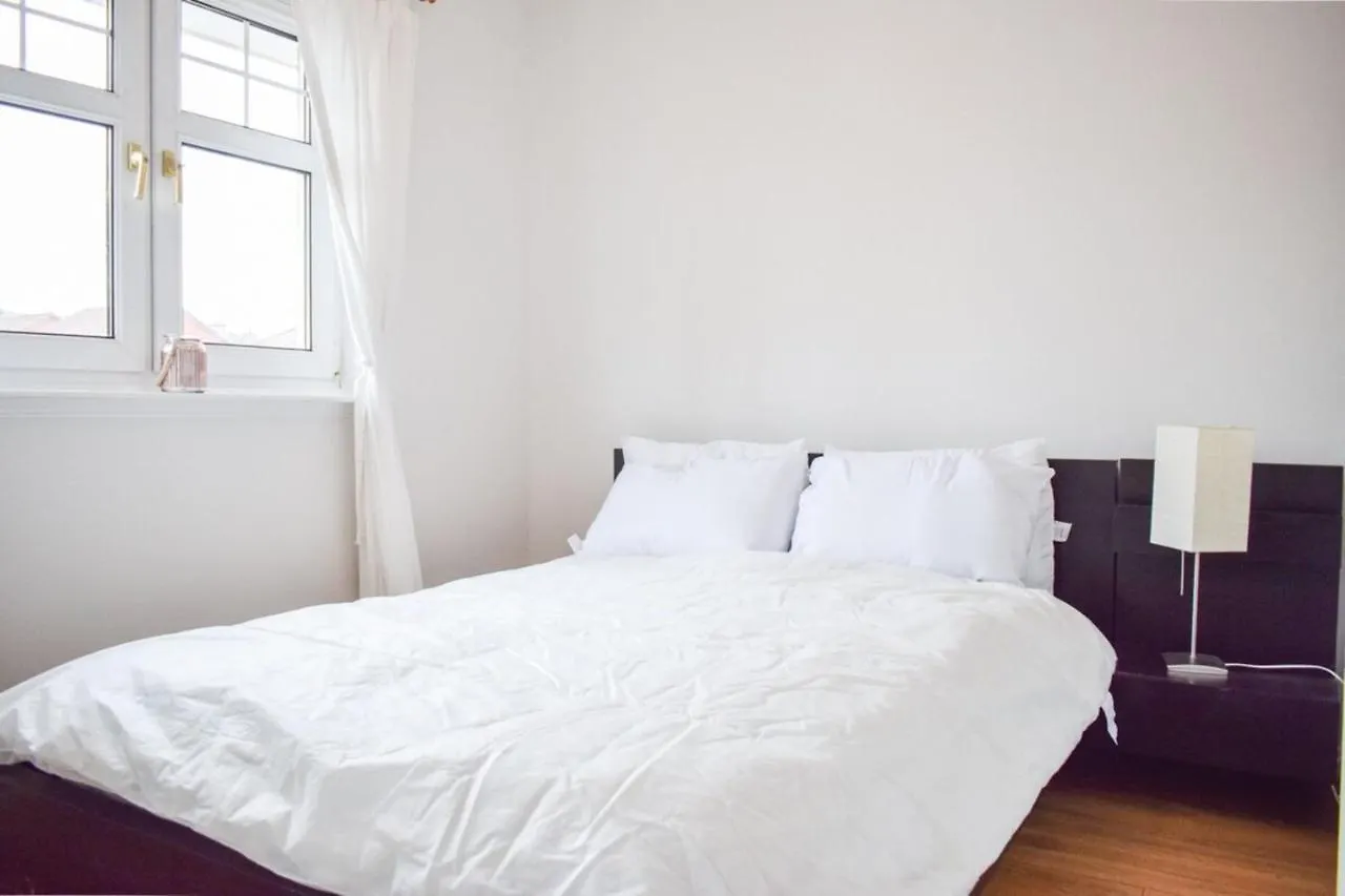 City Centre 2 Bedroom Apartment Edinburgh 0*,  Birleşik Krallık